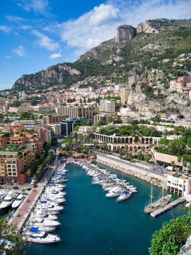 Monaco Palace: an Amazing Palace With a Long History of Royal Rule!
