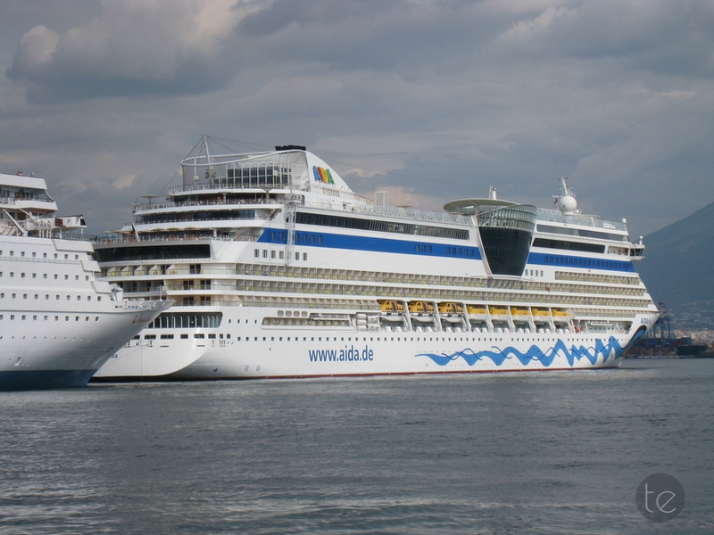 Porto Di Napoli and Vesuvius