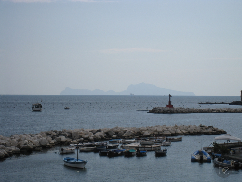 Porto Di Napoli and Vesuvius