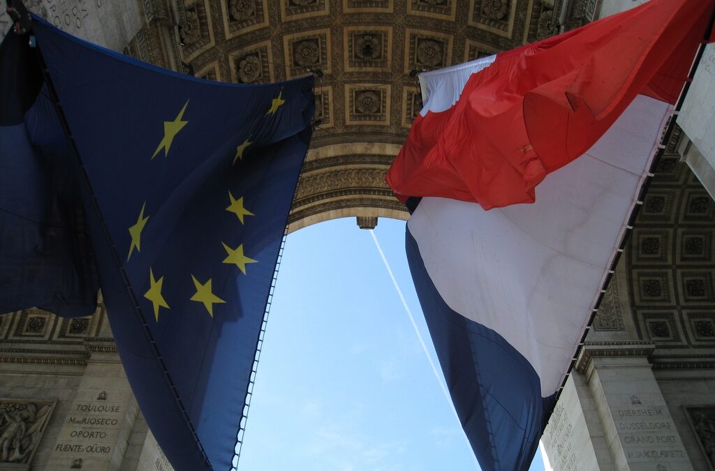 The Arc de Triomphe de l'Étoile in Paris