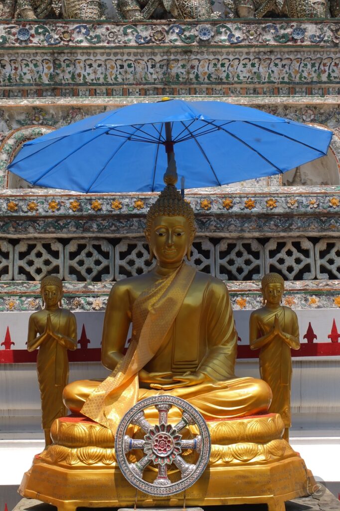 Wat Arun: Thailand's Iconic Temple of Dawn