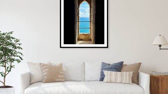 The Papa Luna's View - Ocean View Through Stone Arch
